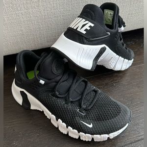 Brand New unworn Nike Free Metcon 4 women’s size 8.5